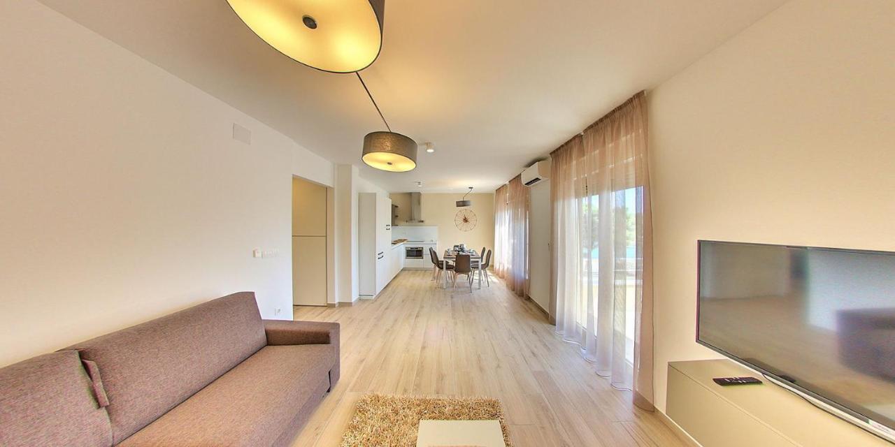 Modo Apartments Pula Exterior photo