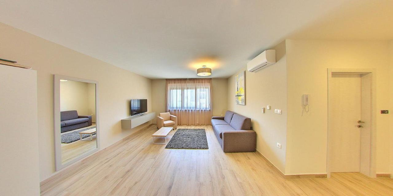 Modo Apartments Pula Exterior photo